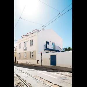 alfama-modern-flats-by-lovelystay.hotels-lisbon-portugal.com/